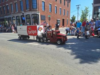 Small Hannaford truck