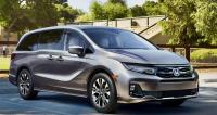 Although refreshed and updated inside and out for 2025, Honda’s minivan remains recognizably an Odyssey—and it remains the best-selling minivan in America too. This color is Pacific Pewter Metallic. 