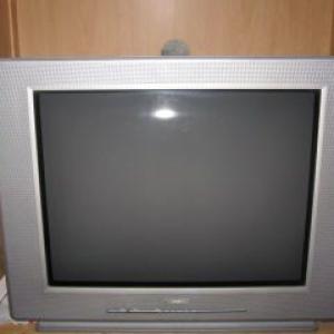 Free 27 inch TV With Digital Tuner (Central Maine)