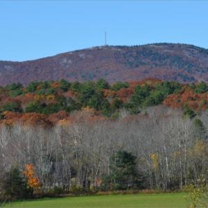 An addition Verizon Wireless communications tower is to be erected at the summit of Ragged Mountain, pending Rockport Planning Board approval in November. (Photo by Lynda Clancy)