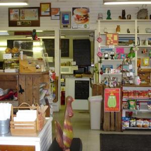 Owls Head General Store (Photo by Chris Wolf)