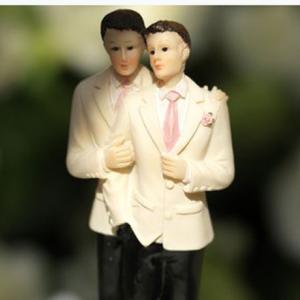 Here come the brides and brides and grooms and grooms! (photo: Camden Harbour Inn)