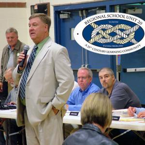 RSU 20 Superintendent Brian Carpenter Sept. 10 urges voters to accept the third draft of the school district’s 2013-14 budget. Two previous drafts of the budget had been rejected at the polls. (Photo by Ethan Andrews)