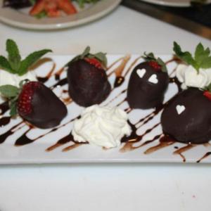 Chocolate covered strawberry hearts. Courtesy Delvino’s