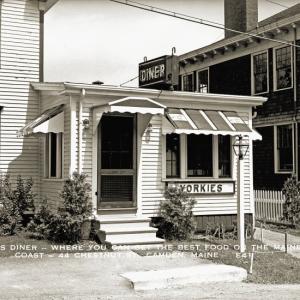 Yorkie’s Diner, which started as a hot dog stand...and in the end went back to one. (Photo courtesy Penobscot Marine Museum)