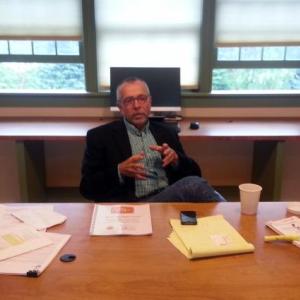 Alan Hinsey at the new VStv headquarters on Meadow Street in Rockport. (Photo by Ari Salas)