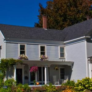 The Windward House Bed and Breakfast at 6 High Street in Camden.