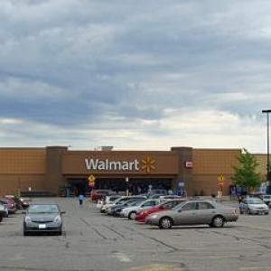 The Walmart store in Rockland was located on Camden Street (Route 1) across from Home Depot. (Courtesy loopnet.com)