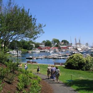 The free walking tours of the historic sites of downtown Camden take place Fridays at 4 p.m. beginning June 26. (Photo courtesy Camden Public Library)