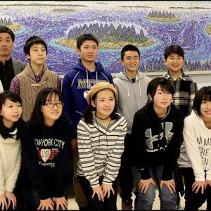 Japanese exchange students. From left, rear: Minami Saito, Hiroyuki Sakuraba-teacher; Gen Tsugawa, Tsushima Keito, Shu Narita, Masaki Yamaguchi and Yoko Igarashi–teacher. From left, front: Nodoka Ueda, Honoka Toki, Mimu Haga, Shina Taniguchi and Ai Nakajima. (Photos by Ellen Curtis)