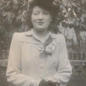 Dorothy Small