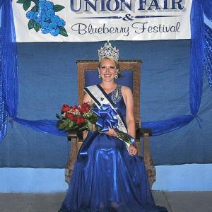 Krisandra McNichol the 2017 Maine Wild Blueberry Queen. (photo Peter Taylor)