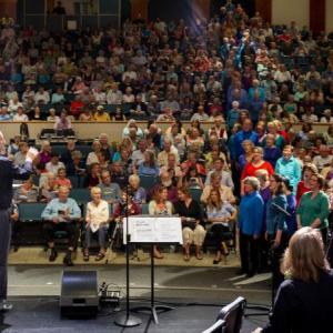 Midcoast Community Chorus with audience participation. (Photo courtesy Sarah Szwajkos Photography)
