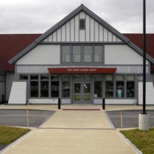 Knox County Regional Airport. (File photo/Chris Wolf)