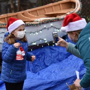 Special Category, Community Celebrations entry: “1st Place, 8 and under, Christmas Decoration Contest” – Bob Crink photographer