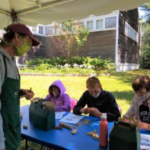 Visitors get creative in the Wendell Gilley Museum's outdoor classroom. (Photo courtesy Wendell Gilley Museum)