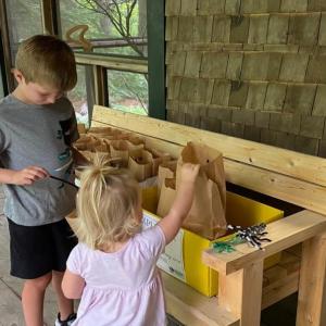 Explorer kit pick-up. (Photo courtesy Merryspring Nature Center)