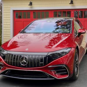 One would expect the first battery-electric S-Class sedan from Mercedes-Benz to be something special, and it is.
