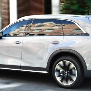 Without the gull-wings badge on the nose, we might be hard-pressed to identify the luxurious new three-row CX-90 as a Mazda. The PHEV version has a tow rating of 3,500 pounds; the 6-cylinder gas-only model can tow 5,000 pounds.