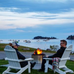 fire pit east wind inn