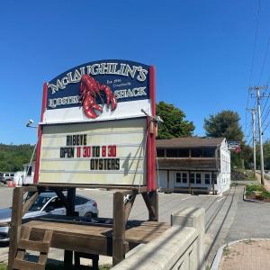 McLaughlin’s Lobster Shack, Lincolnville Beach, Maine. (Photo by Ed O’Brien)