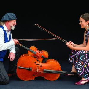 Alasdair Fraser and Natalie Haas. (Photo by Irene Young)
