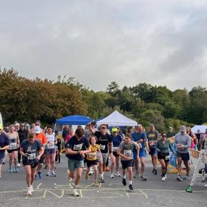 Runners and walkers put an energetic start to Windjammer Festival Day 2 at the Camden Public Landing with the annual Camden Fire Dept. Family Fun 5K. The course took them Bay View and Chestnut streets in Camden, and back to the harbor. (Photo by Lynda Clancy)
