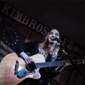 Ali Warren. (Photo courtesy Underground Lounge) Ali Warren. (Photo courtesy Underground Lounge)