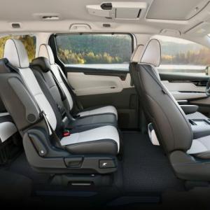 Minivans are all about space first, and then practicality and functionality. The newly upgraded Odyssey offers all these plus welcome helpings of comfort and, especially in the Elite trim, even luxury. 