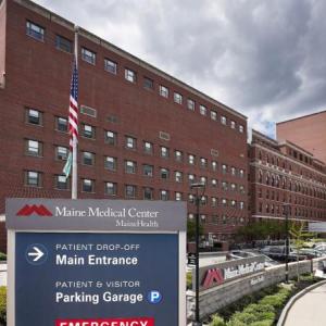 exterior of maine health.