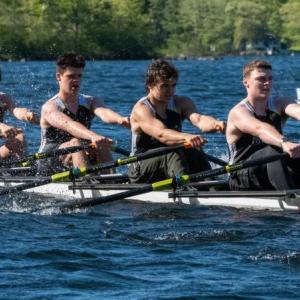 Row together - as one