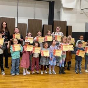 Honesty Award Winners: Kayden Barnard, Juleigha Eustis, Izalea Donnell-Mclean, Adelaide Walsh, Vivien Hedstrom, Lettie Robinson, Lily Hatch, Ruby Benedict, Gabe Ross, Ryleigh Gagnon. Back: Principal Ainslee Riley, Brycen Carr, Alyce Hare, Alyvia Baughman, Autumn Morin, Evelyn Robertson, Andrew Smith, Kaiya Clements, Skylar Haynes. (Photo courtesy Thomaston Grammar School)