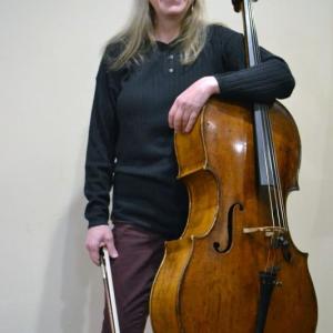 Kristi Spilde started playing cello in the 4th grade. In high school she was a member of the Moorhead High Apollo Strings, and in 1976 she toured Romania with the ensemble. Spilde studies with Paul Ross, founding cellist of the Portland String Quartet. In addition to playing with the Penobscot Bay Orchestra, she is principal cellist with the Augusta Symphony Orchestra. Spilde’s cello dates from 1752, in the Lowlands of Europe. She lives in Lincolnville with her husband, Ron Pinkham, and their cat, Betty. (P