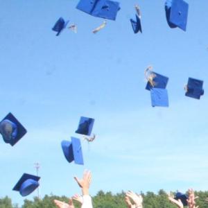 BRHS cap tossing