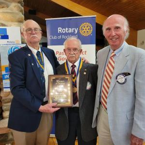 L-R: Rockland Rotary President Mike Flanagan, Ken Gricus, and Honorary Rockland Rotarian Jay Curley. (Photo by Ferolyn Curtis)