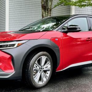 The compact Solterra is Subaru’s first electric vehicle—note the charging-port door and the absence of a grille. Teething problems delayed its debut into 2024; the ’25 model is identical; but Subaru promises an entirely new car for model year 2026. ‘Solterra,’ combining sun and earth, is a cool name for an EV. These colors are Elemental Red Pearl and Galactic Black.