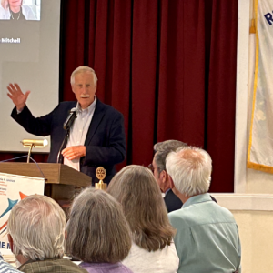 Angus King speaks to the Camden Rotary in 2024. (File photo) c