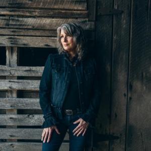 Kathy Mattea. Courtesy of the musician