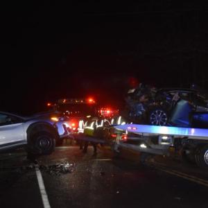 Camden Exxon tows two vehicles. (Photo by Sarah Thompson)
