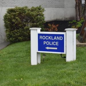 Street sign for Rockland Police Department