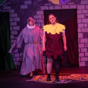 (l-r) Linnea Harrold and Cassidy Small. (Photo by Gwen Sauvage)