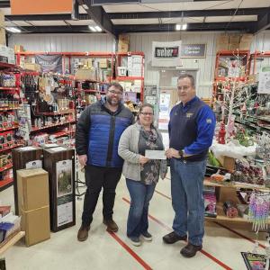 check presentation at hardware store