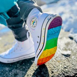 sneaker with rainbow tread