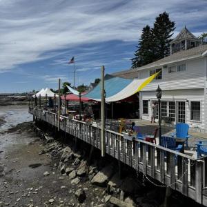 waterfront dining, deck, seafood, lobster