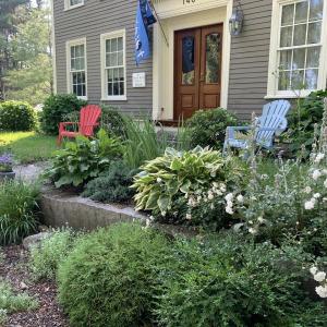 front yard garden