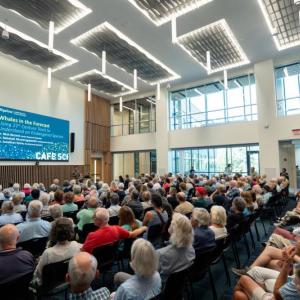 The annual Café Sci series of free science talks will take place on Wednesdays at 5 p.m., July 22 through Aug. 12, virtually or in-person in the Burgess Forum at Bigelow Laboratory in East Boothbay, Maine. Photo by Gabe Souza/Bigelow Laboratory for Ocean Sciences