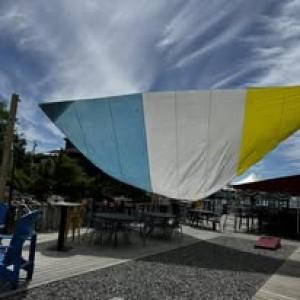 waterfront dining, dog friendly