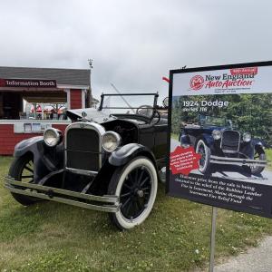car and event sign