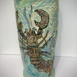 vase with lobster image