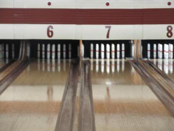 Oakland Lanes bowling, cheap dates